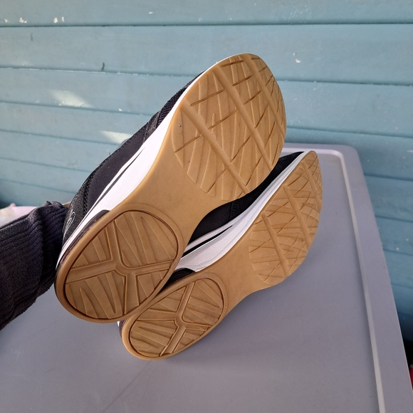 Skechers Bobs Pulse Air Black Sneakers - Picture 7 of 7